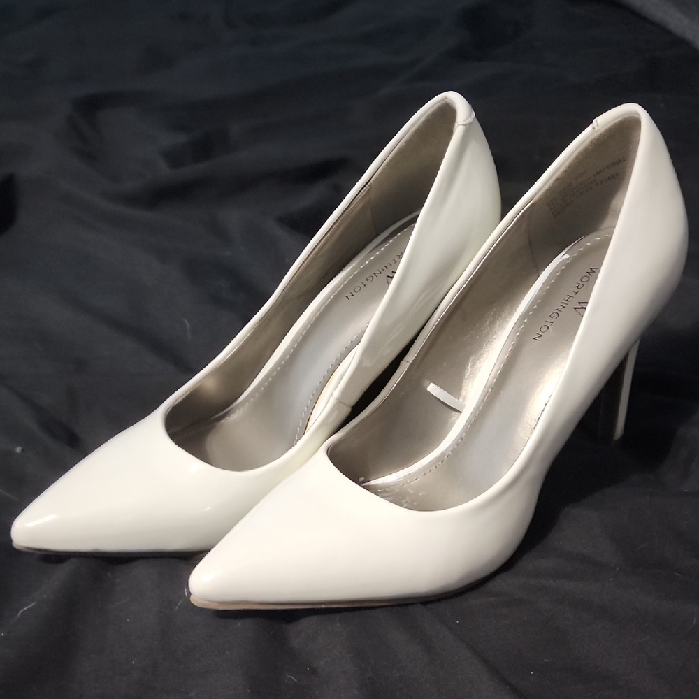 Worthington Classic White Heels